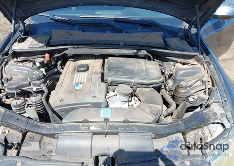 2007 BMW 335I из США, поврежденный, VIN WBAVB73517PA88669